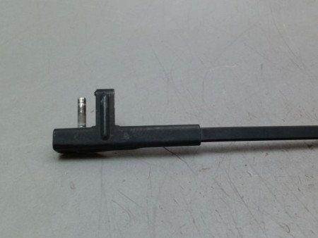 BRAS ESSUIE-GLACE AVANT DROIT VOLKSWAGEN POLO IV Phase 1 (9N) 2002-2005