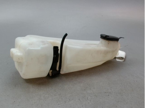 RESERVOIR LAVE-GLACE AVANT DACIA SANDERO I 2008-2012