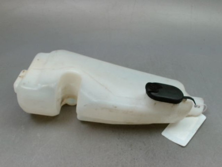 RESERVOIR LAVE-GLACE AVANT DACIA SANDERO I 2008-2012