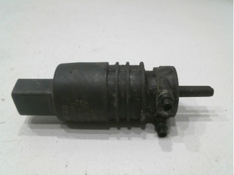 POMPE LAVE-GLACE AVANT SKODA FABIA II Phase 1 (54) 2007-2010