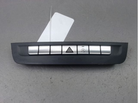 BOUTON DE WARNING MERCEDES CLASSE A 2004-