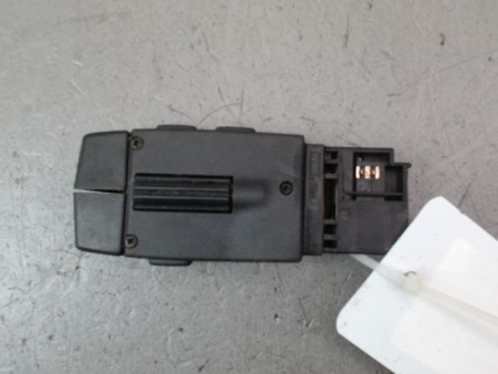 COMMANDE AUTORADIO RENAULT TRAFIC FG L1H1 II Phase 2 -1000- CRT 2006-...