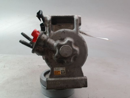 COMPRESSEUR AIR CONDITIONNE FORD KA+
