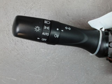 COMMANDE ECLAIRAGE SUZUKI SWIFT