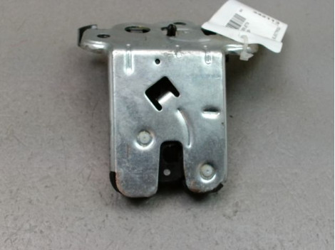SERRURE COFFRE ARRIERE VOLKSWAGEN JETTA 2005-