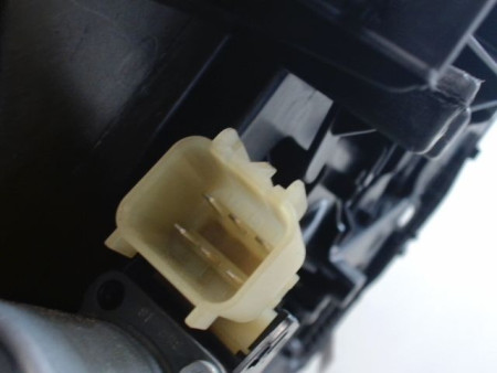 MECANISME+MOTEUR LEVE-GLACE AVANT DROIT FORD FIESTA 2005-
