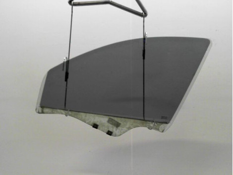 GLACE PORTE AVG DACIA SANDERO I 2008-2012