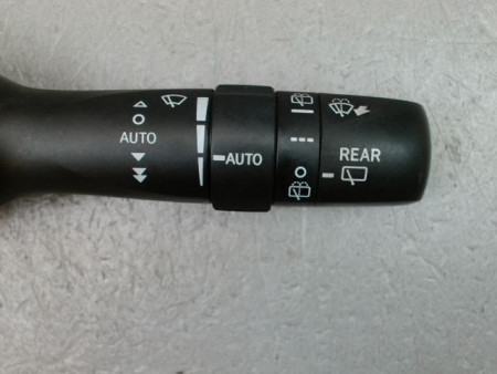 COMMANDE ESSUIE GLACE LEXUS CT200H