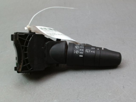 COMMANDE ESSUIE GLACE NISSAN TERRANO BREAK II Phase 4 2002-2008