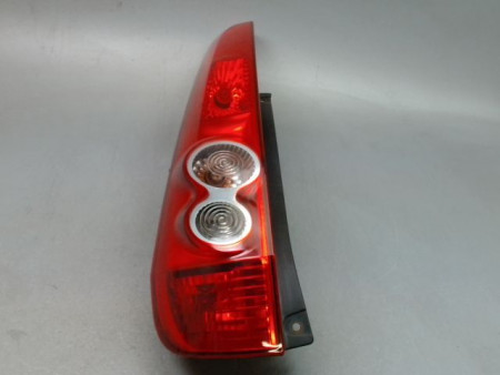 FEU ARRIERE GAUCHE  FORD FIESTA V Phase 2 2005-2008