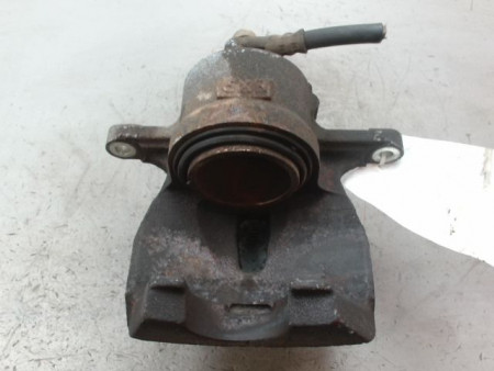 ETRIER DE FREIN AVANT DROIT TOYOTA RAV4 BREAK III Phase 1 2006-2009