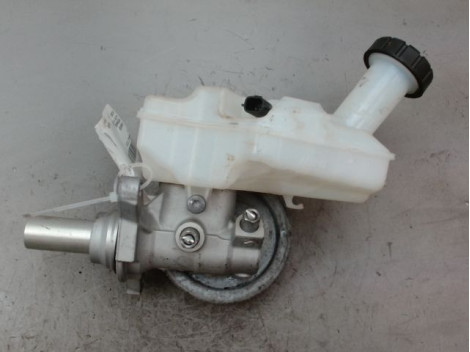 MAITRE CYLINDRE RENAULT CLIO