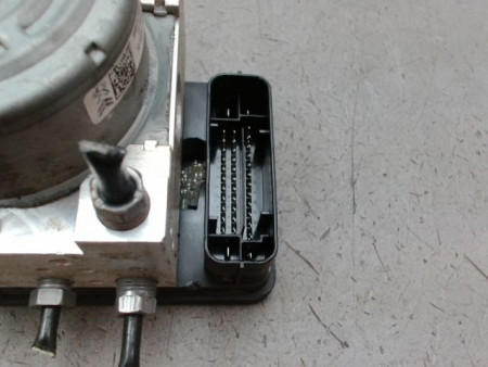 UNITE HYDRAULIQUE ABS PEUGEOT 208 Phase 1 2012-...