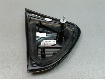 FEU ARRIERE INTERIEUR DROIT RENAULT CAPTUR Phase 1 2013-...