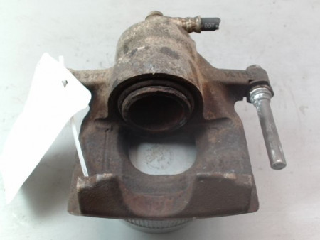ETRIER DE FREIN AVANT DROIT TOYOTA AYGO 5P