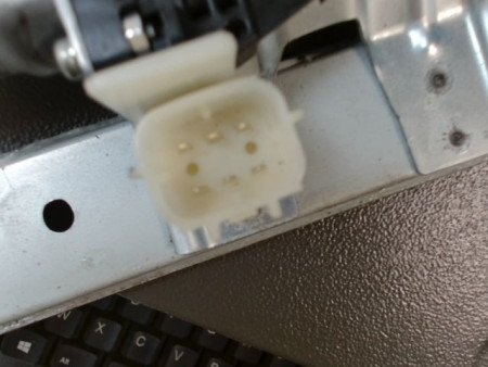 MECANISME+MOTEUR LEVE-GLACE AVANT GAUCHE NISSAN MICRA 2009-