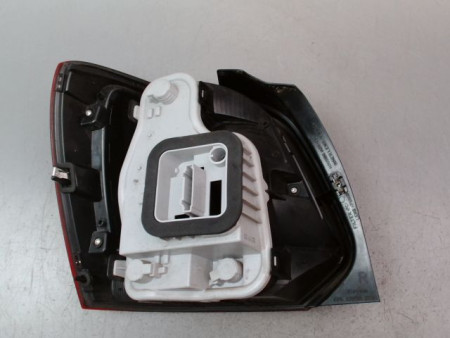 FEU ARRIERE DROIT VOLKSWAGEN POLO V Phase 1 (6R) 2009-2014