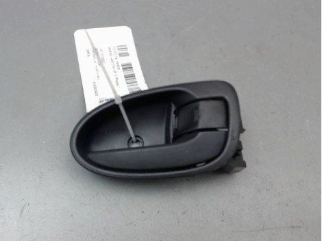 POIGNEE INTERIEURE PORTE AVANT DROIT TOYOTA YARIS II Phase 1 2005-2009