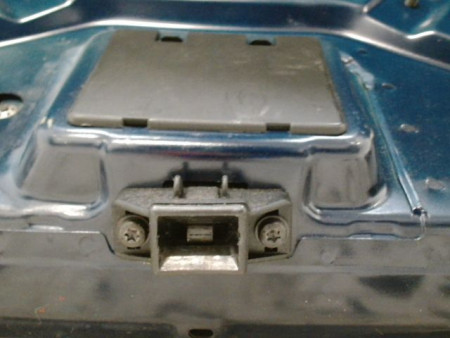 COFFRE ARRIERE DACIA LOGAN