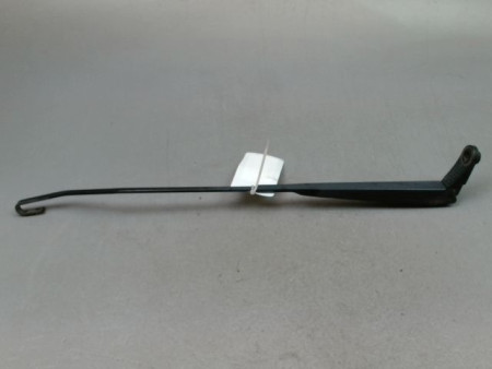 BRAS ESSUIE-GLACE AVANT DROIT RENAULT KANGOO EXPRESS II Phase 2 2013-...