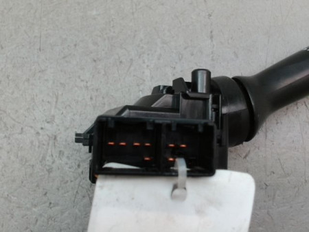 COMMANDE ESSUIE GLACE TOYOTA YARIS II Phase 2 2009-2011