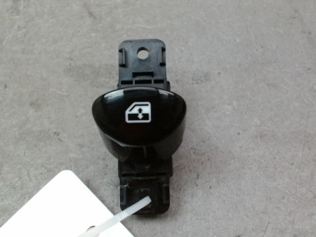 COMMANDE LEVE-GLACE PORTE AVG FIAT 500 II Phase 1 2007-...