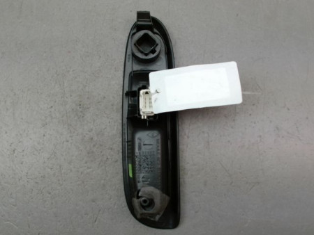 COMMANDE LEVE-GLACE PORTE AVD RENAULT CLIO CAMPUS II Phase 2 2009-2012