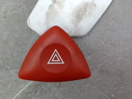 BOUTON DE WARNING RENAULT WIND 2010-