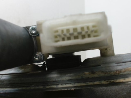 MECANISME+MOTEUR LEVE-GLACE ARRIERE GAUCHE PEUGEOT 308 SW 2008-