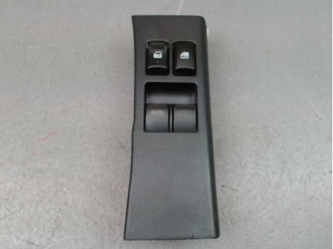 COMMANDE LEVE-GLACE PORTE AVG ISUZU D-MAX SPACE CAB II PHASE 1 2012-...