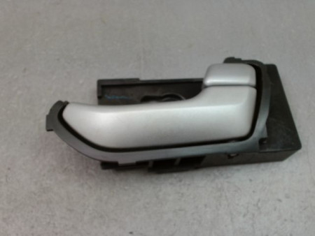 POIGNEE INTERIEURE PORTE AVANT DROIT ISUZU D-MAX SPACE CAB II PHASE 1 2012-...