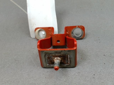 CHARNIERE HAYON D OPEL CORSA 2010-