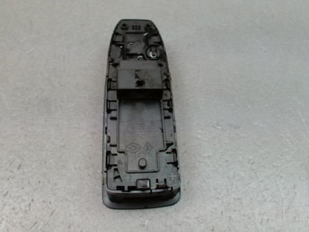 COMMANDE LEVE-GLACE PORTE AVG RENAULT CLIO