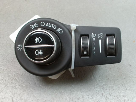 INTERIEUR COMMANDE PHARES FIAT 500X