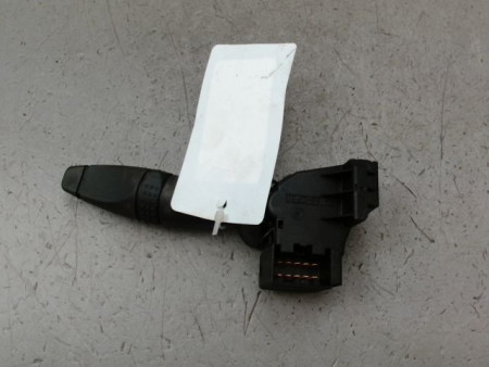 COMMANDE ESSUIE GLACE FORD FOCUS BERL. I 1998-2004