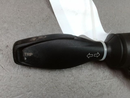 COMMANDE CLIGNOTANT FORD BMAX MONOSP. 2012-...