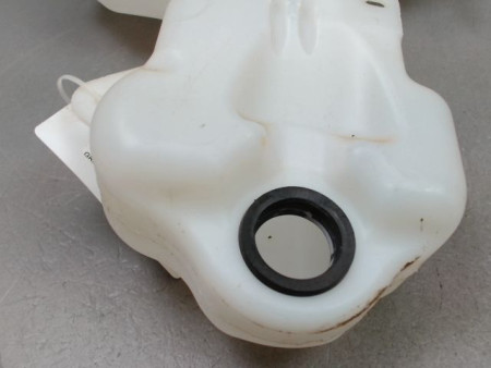 RESERVOIR LAVE-GLACE AVANT FORD FIESTA 2008-