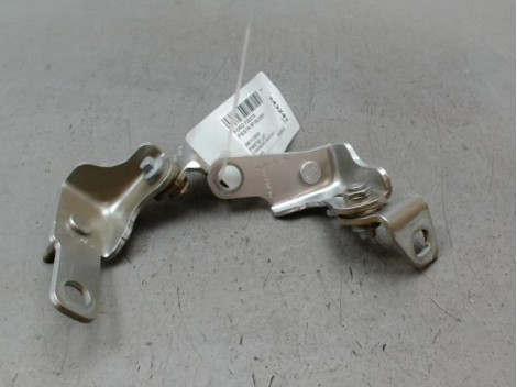 CHARNIÈRE PORTE AVD FORD FIESTA 2008-