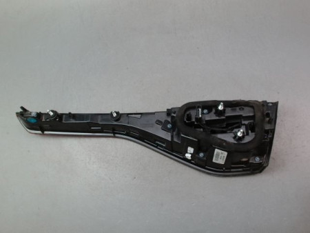 FEU ARRIERE INTERIEUR GAUCHE RENAULT IV