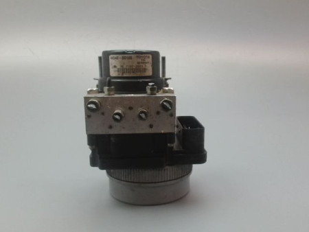 UNITE HYDRAULIQUE ABS TOYOTA YARIS II 2010-