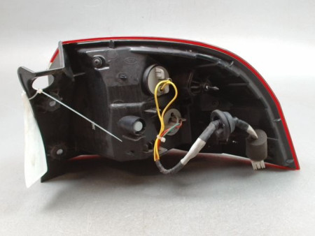 FEU ARRIERE GAUCHE  KIA RIO 2005-
