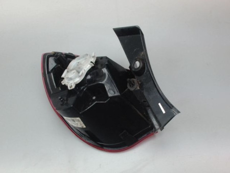 FEU ARRIERE DROIT ALFA ROMEO GUILIETTA 2010-