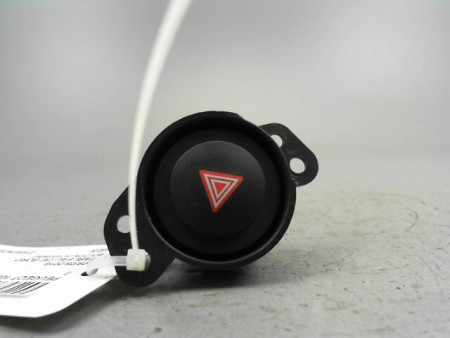 BOUTON DE WARNING PEUGEOT 108