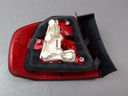 FEU ARRIERE DROIT BMW SERIE 3 BERL. V Phase 1 (E90) 2005-2008