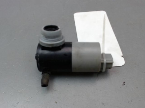 POMPE LAVE-GLACE AVANT PEUGEOT 108