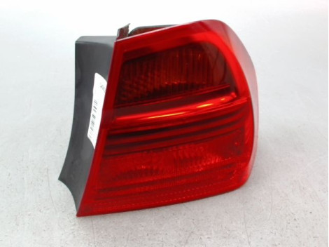 FEU ARRIERE DROIT BMW SERIE 3 BERL. V Phase 1 (E90) 2005-2008
