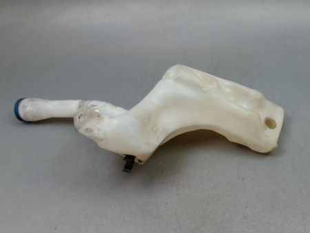 RESERVOIR LAVE-GLACE AVANT PEUGEOT 307