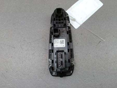 COMMANDE LEVE-GLACE PORTE AVG PEUGEOT 308 2011-