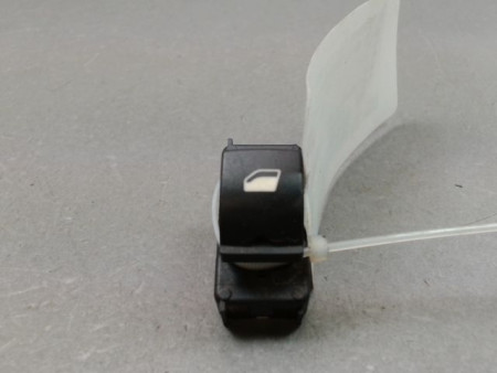 COMMANDE LEVE-GLACE PORTE AVG PEUGEOT PARTNER FGT 2002-