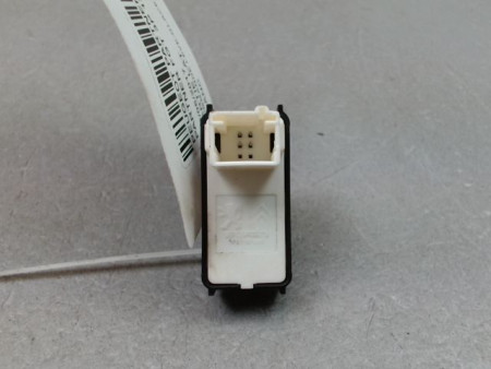 COMMANDE LEVE-GLACE PORTE AVG PEUGEOT PARTNER FGT 2002-
